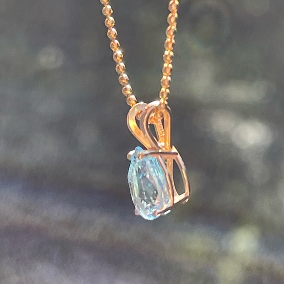Solid 14k Yellow Gold Pear Cut Swiss Blue Topaz Pendant - Picture 2 of 2
